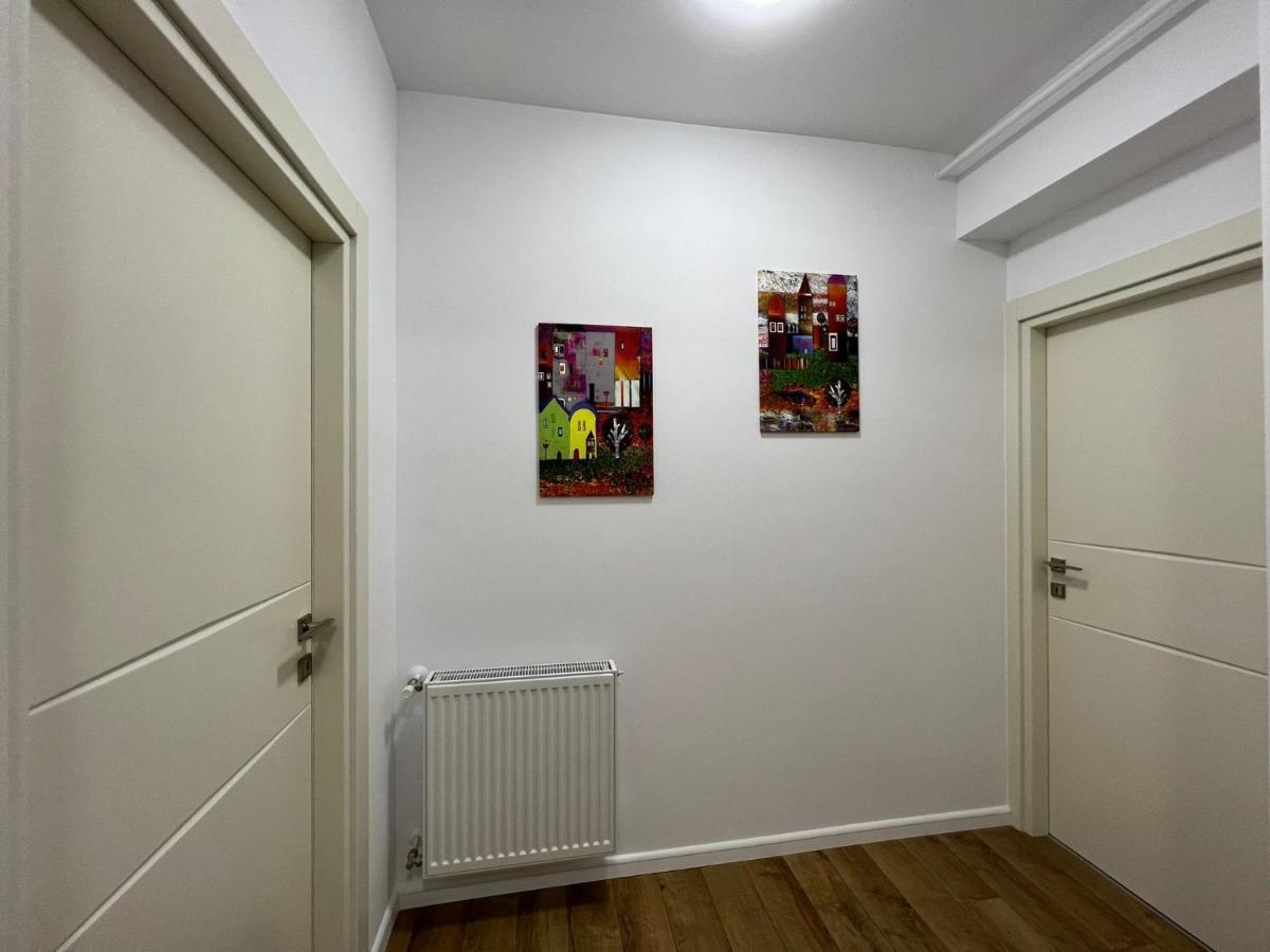 Perfect Host Palas 2 Rooms Яш Екстериор снимка