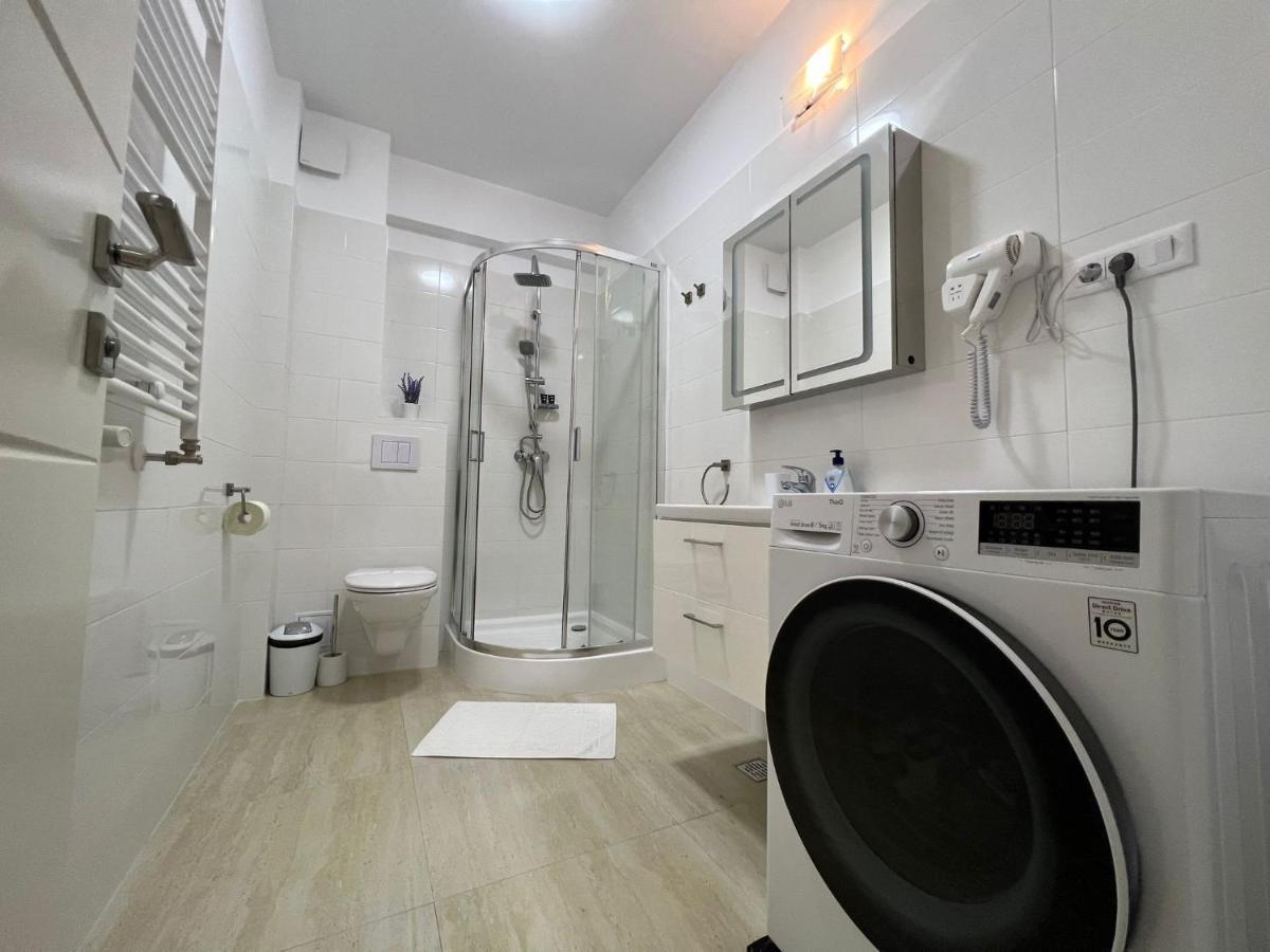 Perfect Host Palas 2 Rooms Яш Екстериор снимка