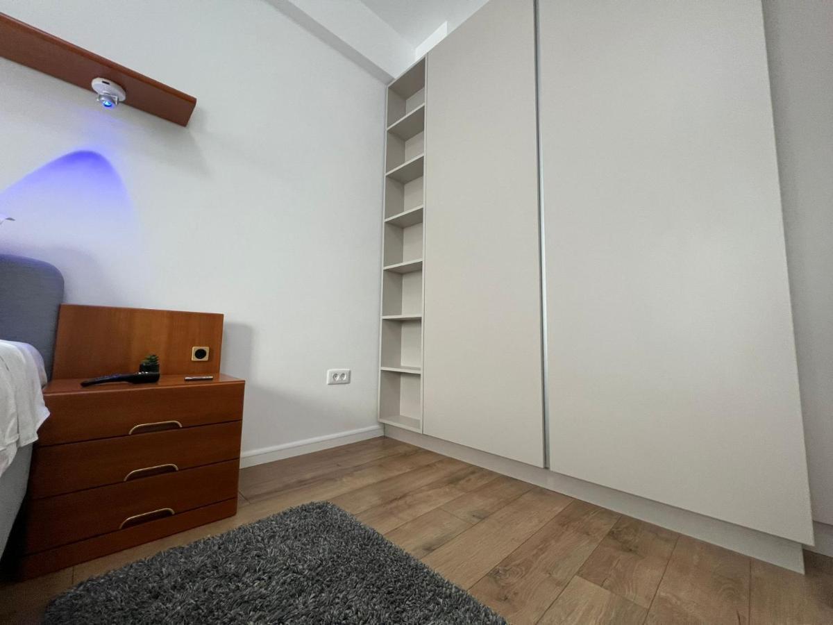 Perfect Host Palas 2 Rooms Яш Екстериор снимка