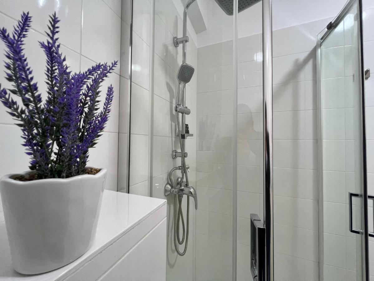 Perfect Host Palas 2 Rooms Яш Екстериор снимка