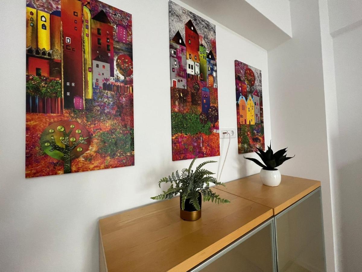 Perfect Host Palas 2 Rooms Яш Екстериор снимка